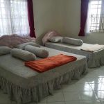 sewa villa di puncak 8 kamar