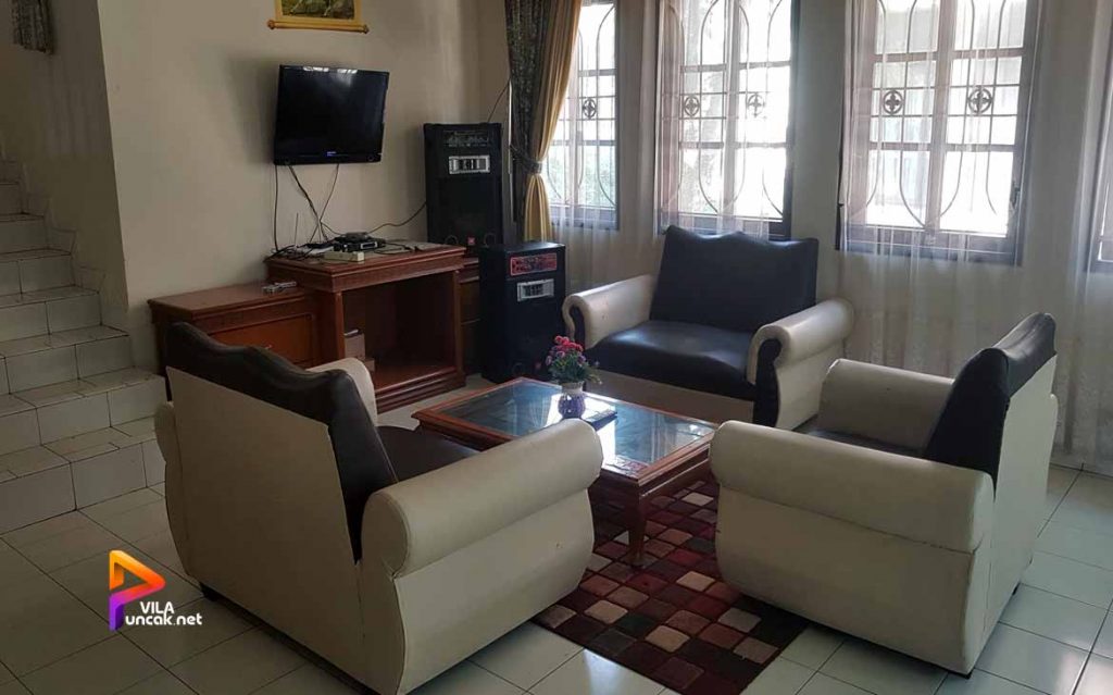 sewa villa kota bunga 4 kamar